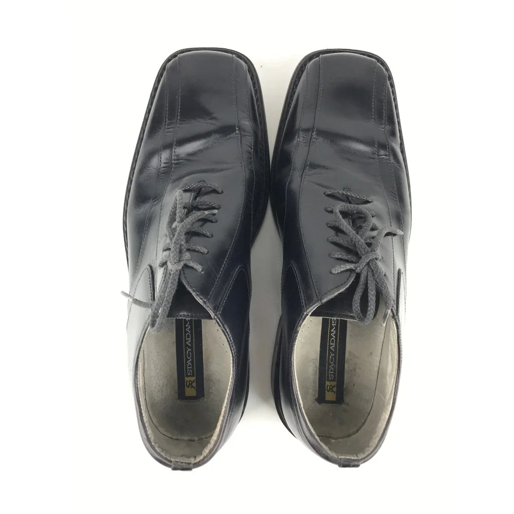 Stacy Adams or dress shoe