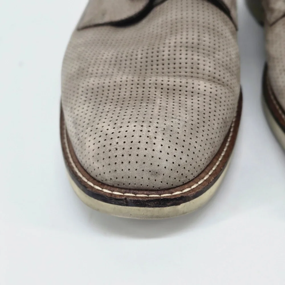 Ecco 45 breathable stitching