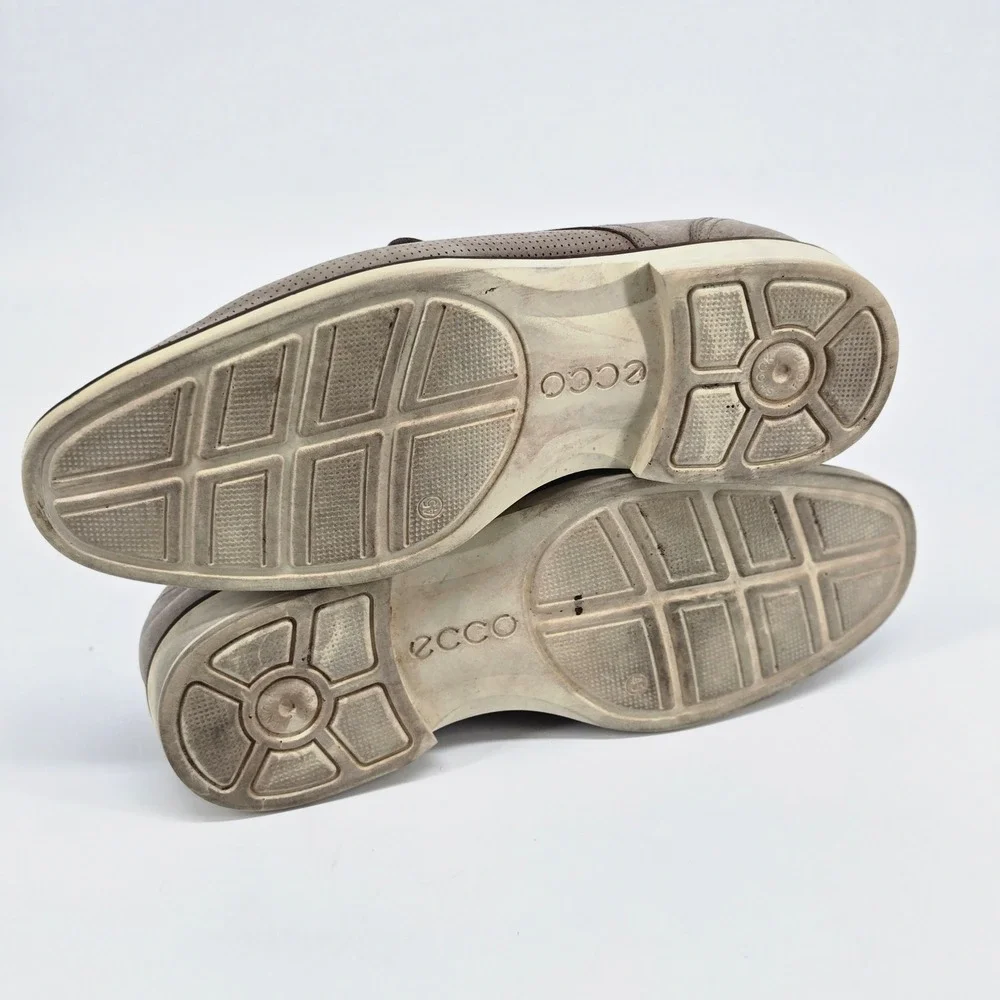 Ecco msrp polyurethane light