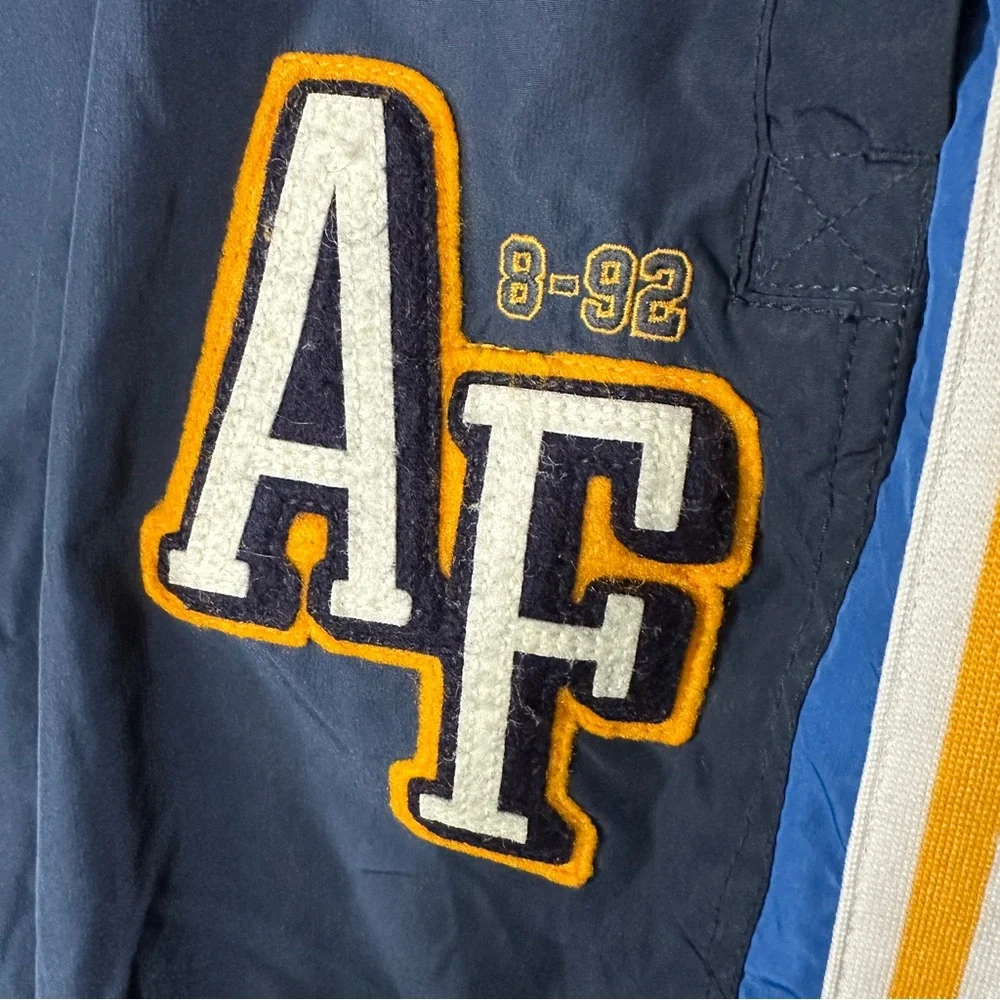 Abercrombie & Fitch excellent used