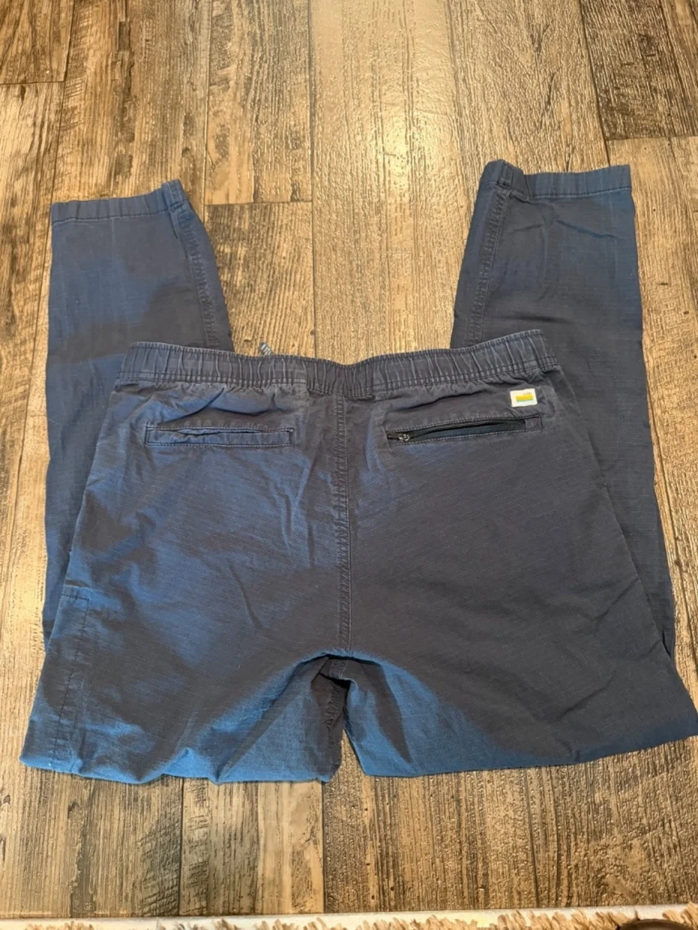 Vuori brand size