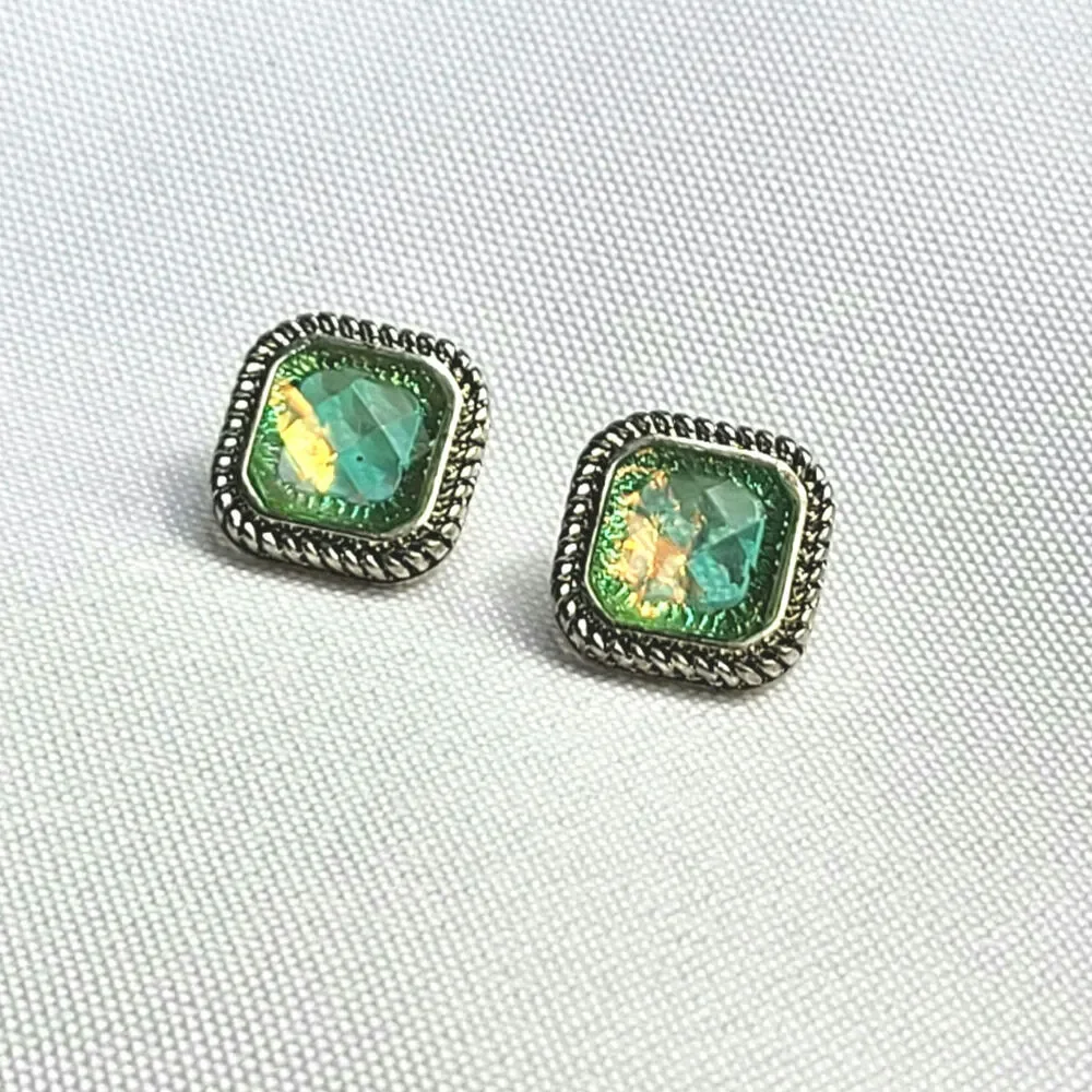 Napier Green White Cabochon‎ Square .5 inch Post Earrings Vintage 1970s