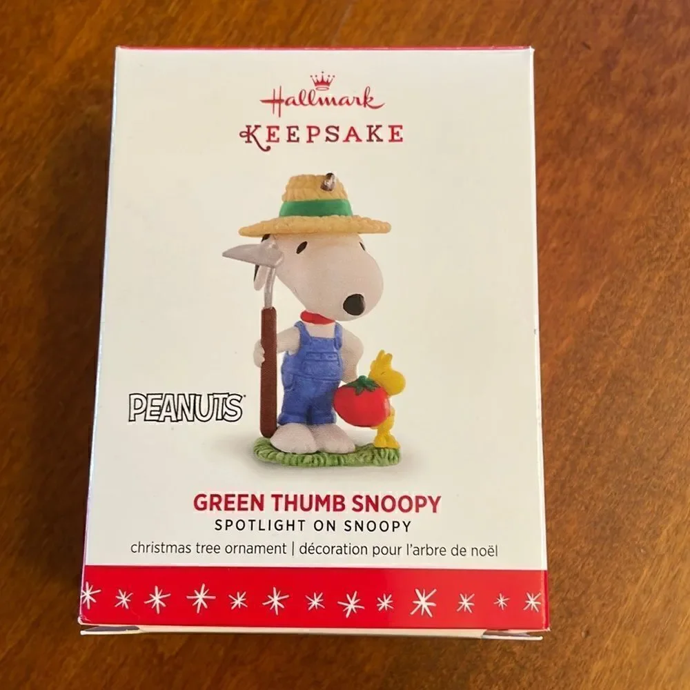 Peanuts Snoopy Green Thumb Christmas Ornament - 2016