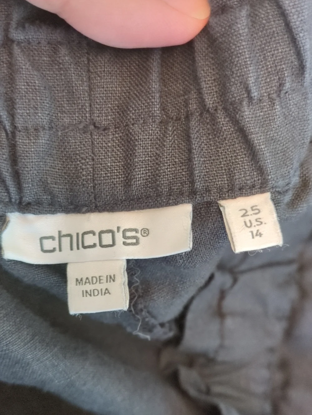Chicos classic black