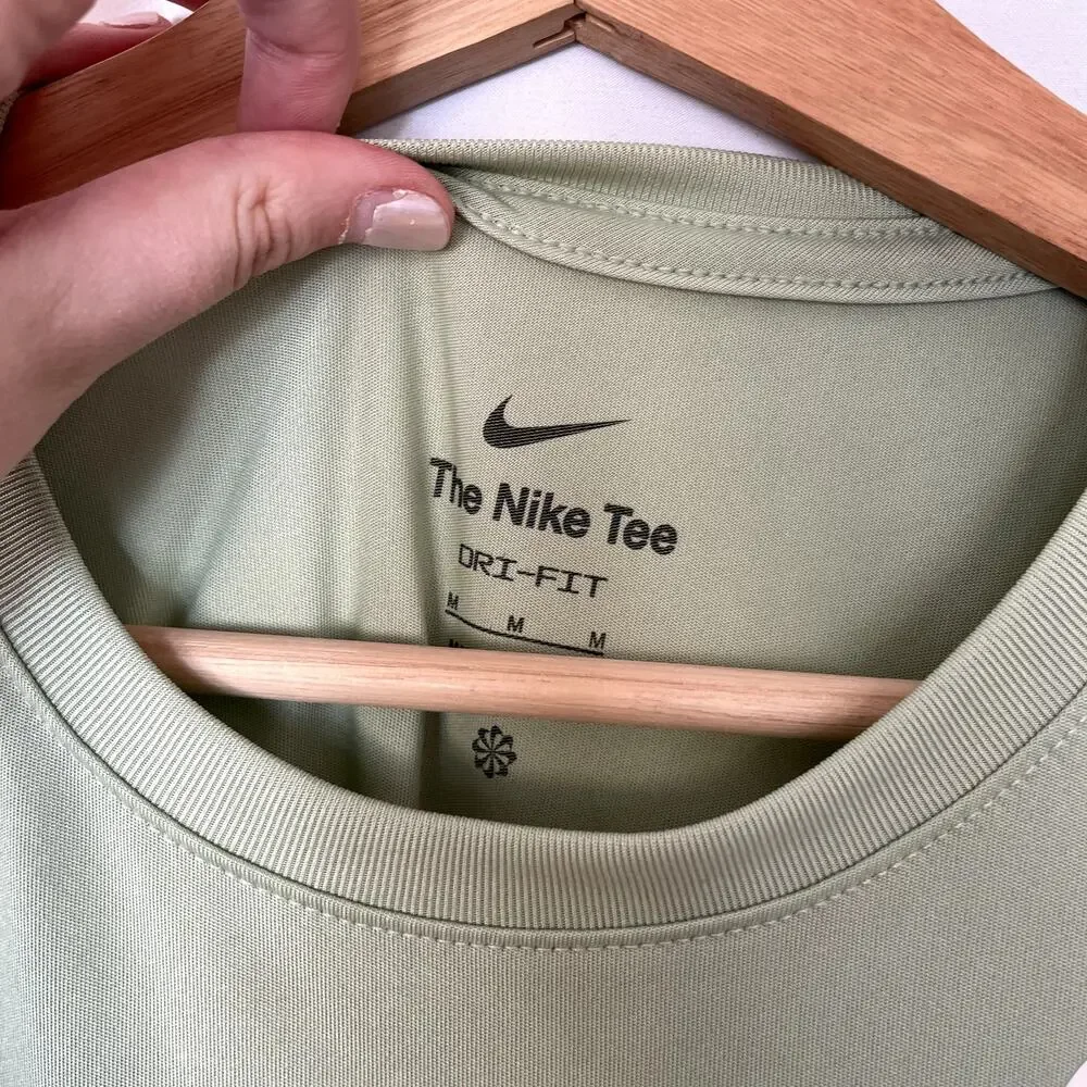 Nike tee dri