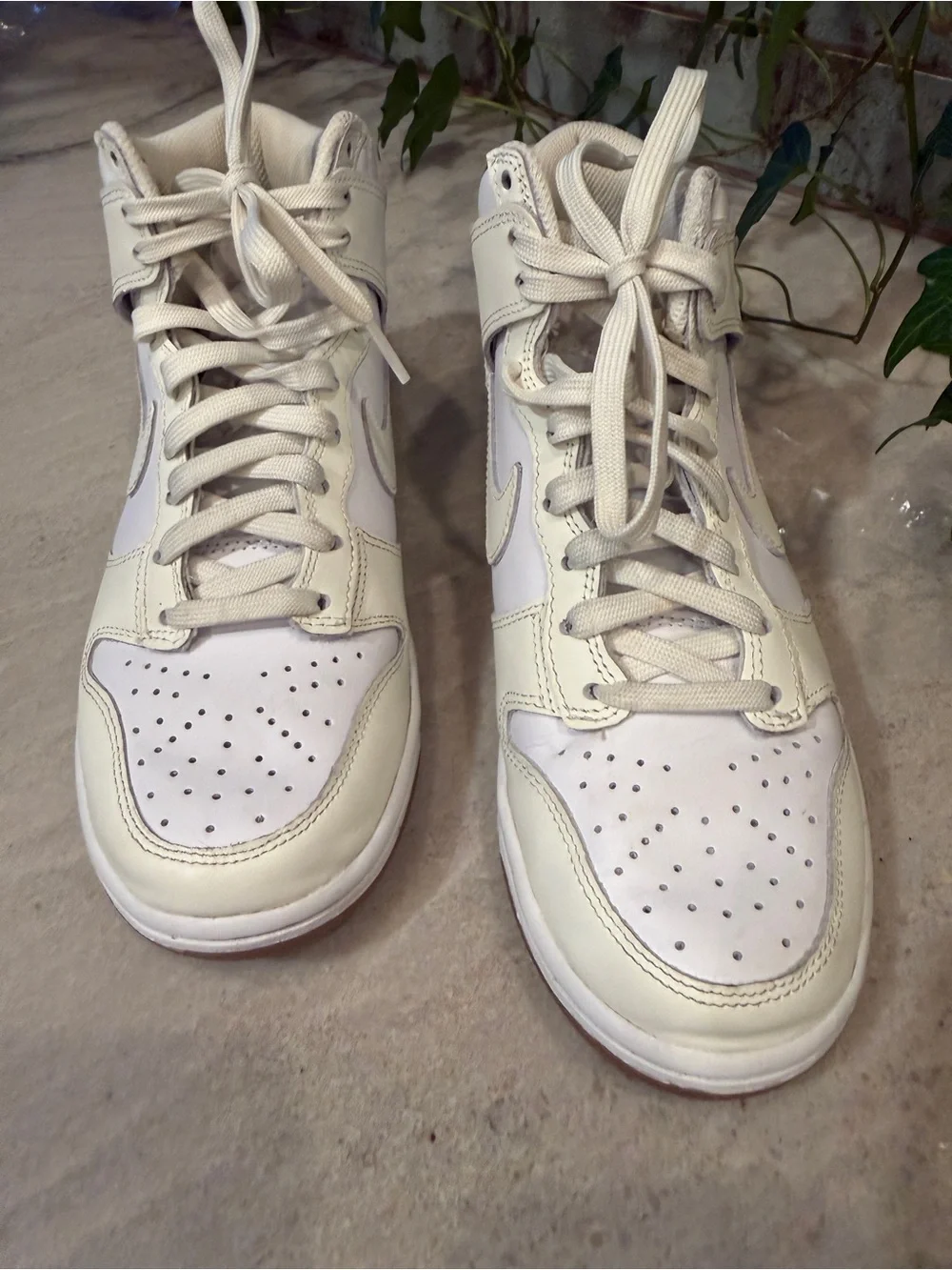 Nike Dunk High Sail Gum White Cream High Top Sneakers Womens Size 6 DD1869-109