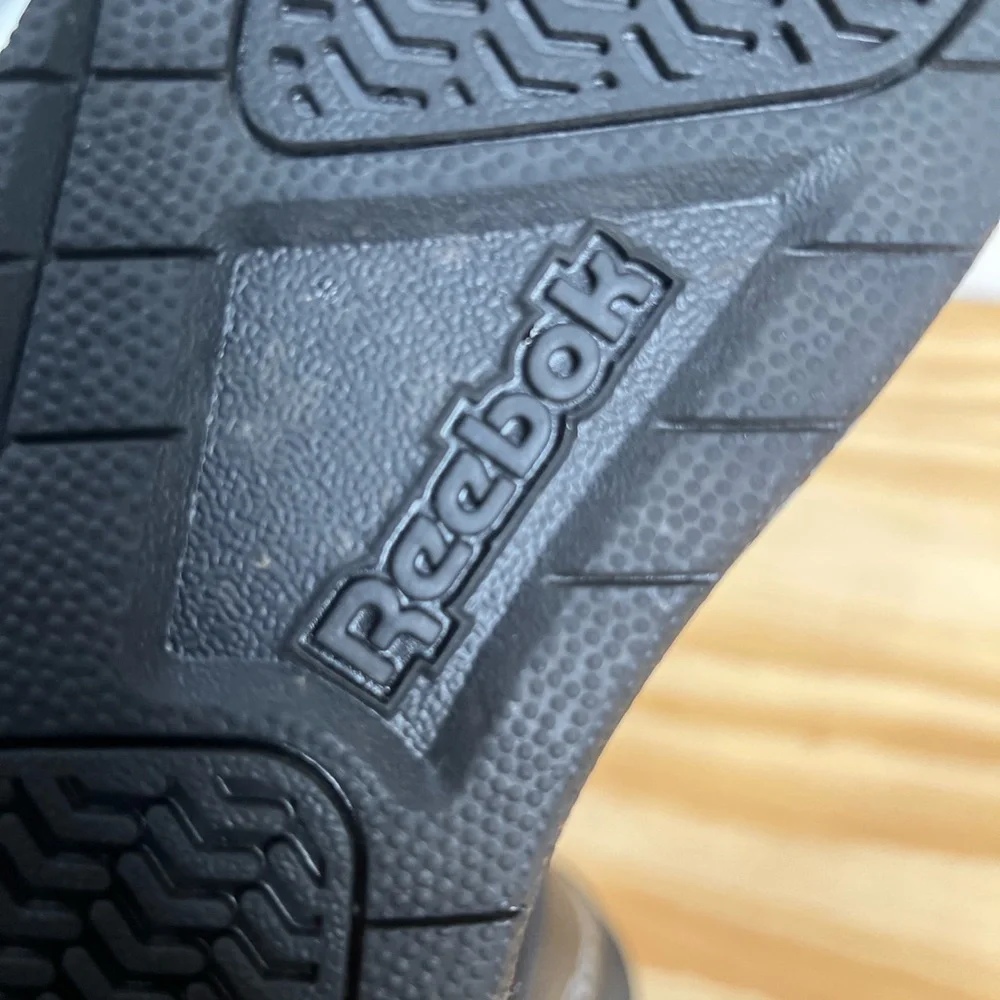 Reebok stylish black