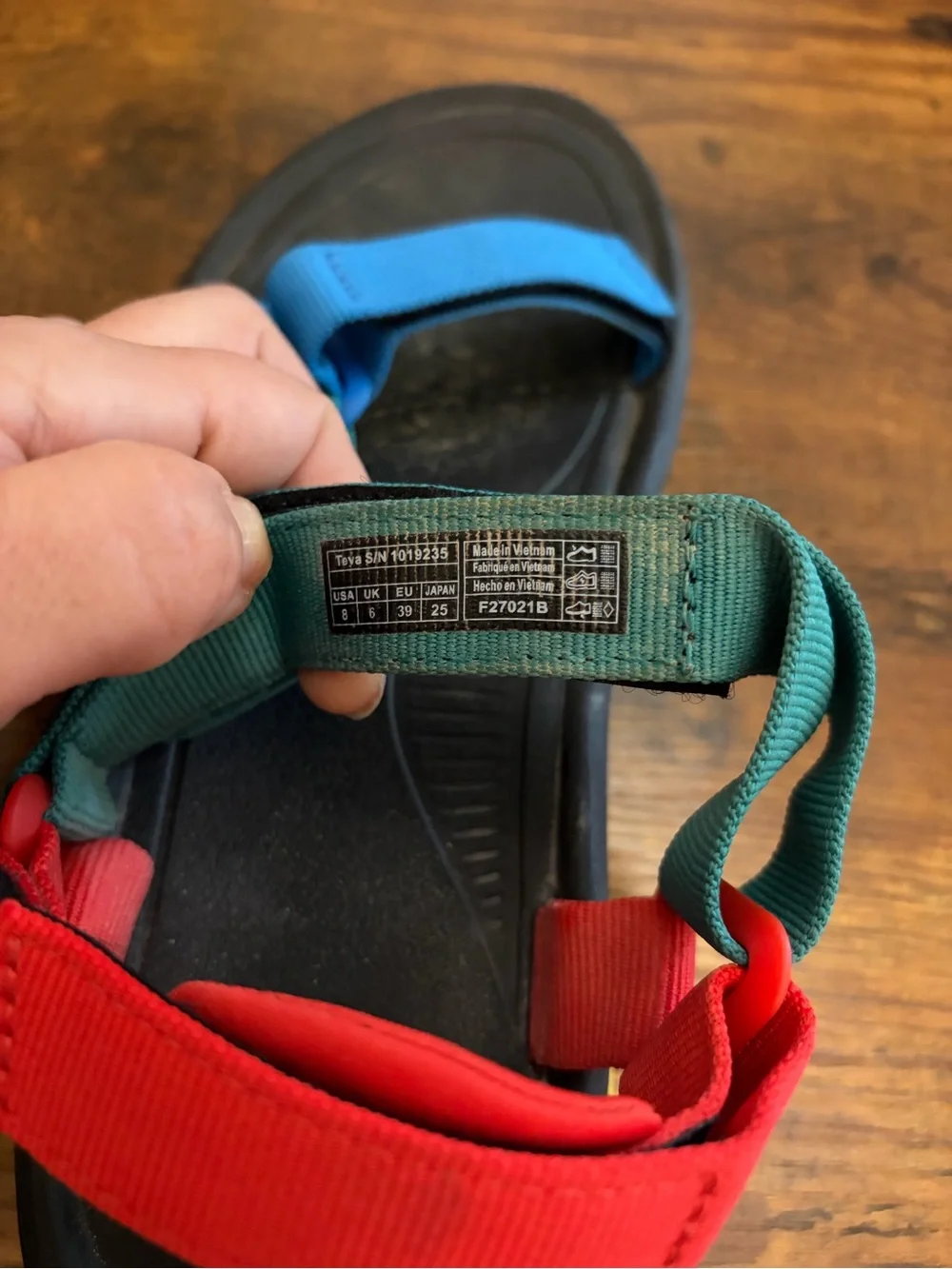 Teva hurricane xlt2