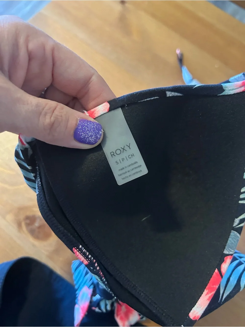 Roxy small black floral