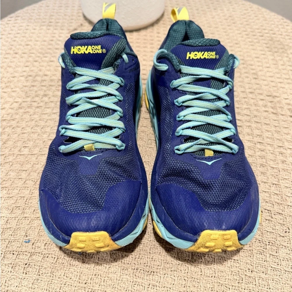 Hoka good detailed