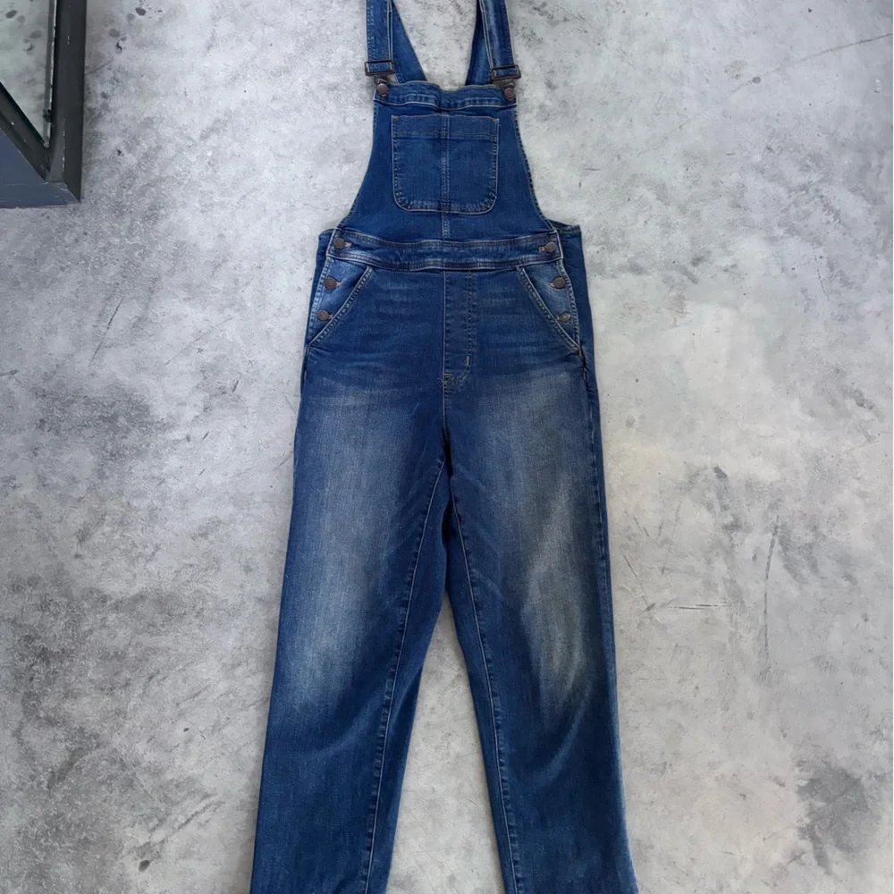 Women’s J Crew Blue Denim Bib Overalls