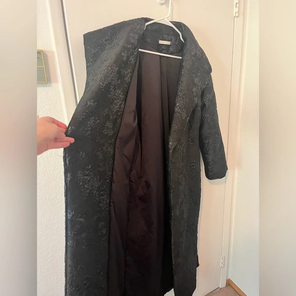 Alice + Olivia gently used