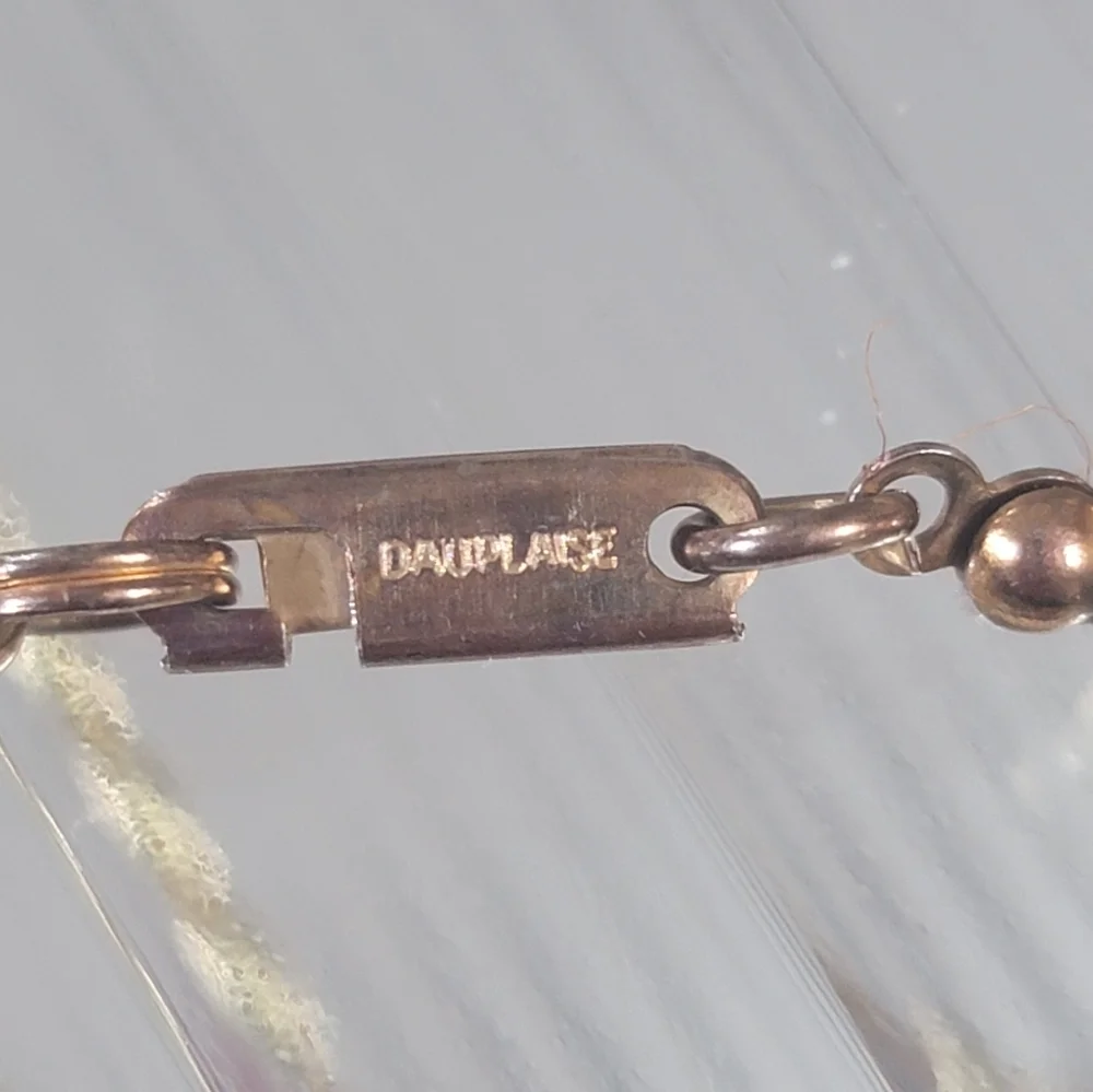 Dauplaise vintage gold