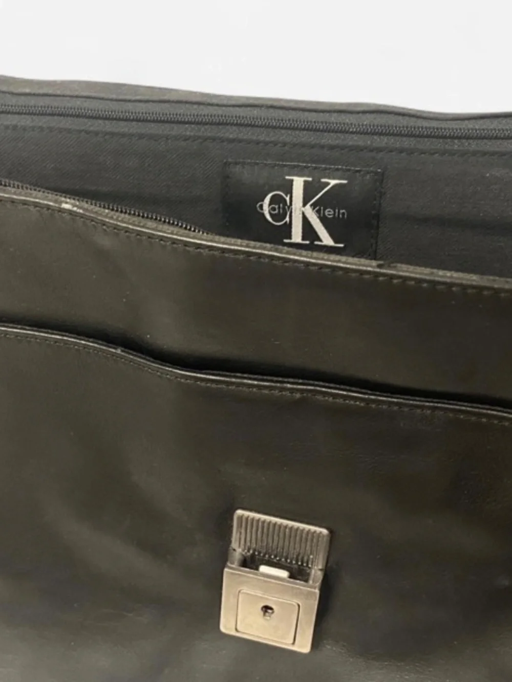 Calvin Klein this genuine