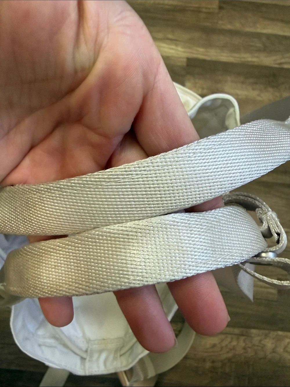 lululemon athletica bag shows does