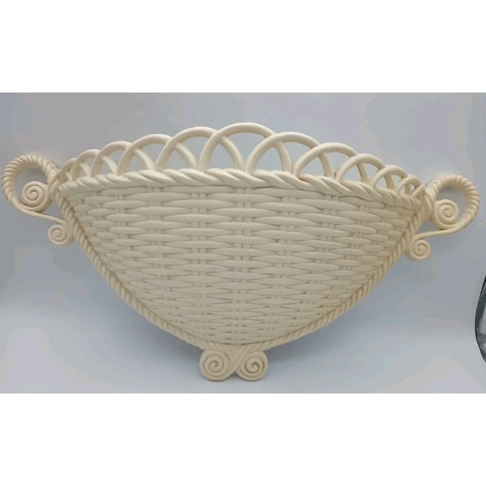Vintage Burwood Wall Hanging Pocket Wicker Basket Planter HOMCO Home Interiors