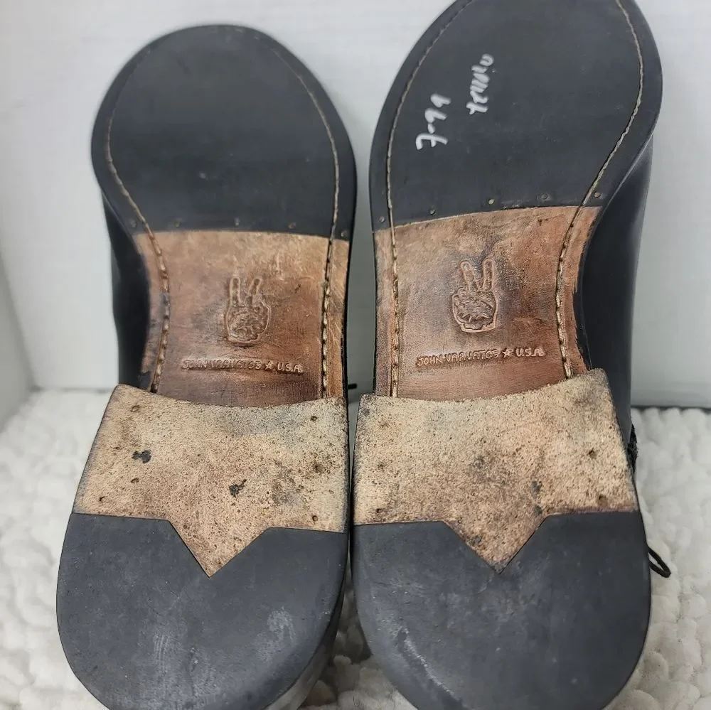 John Varvatos size leather