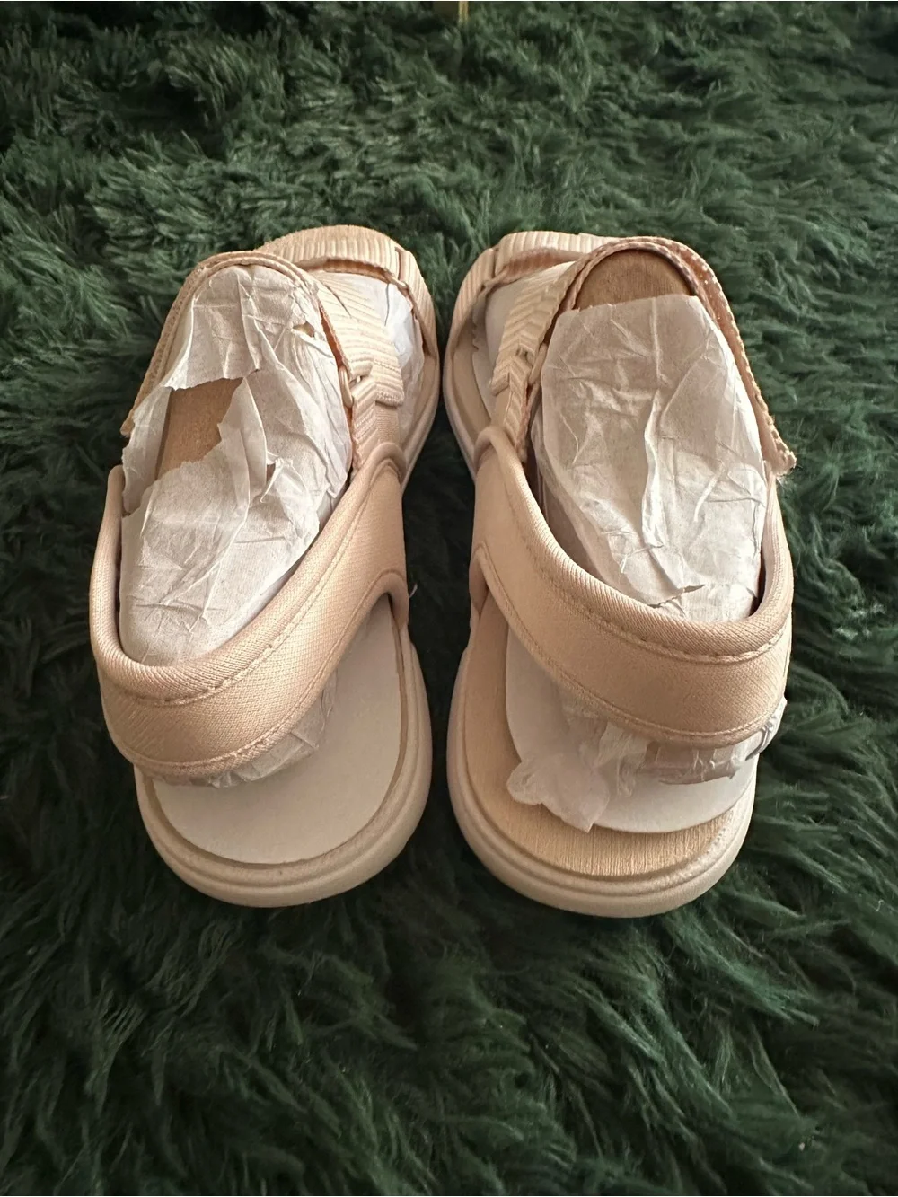Ryka Fabric pairs neutral outfits