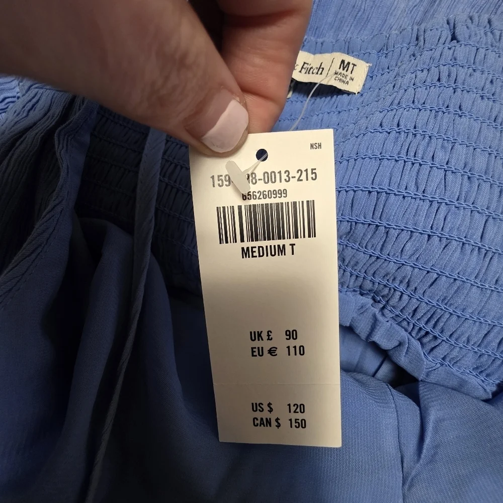 Abercrombie & Fitch crinkle tall fitch