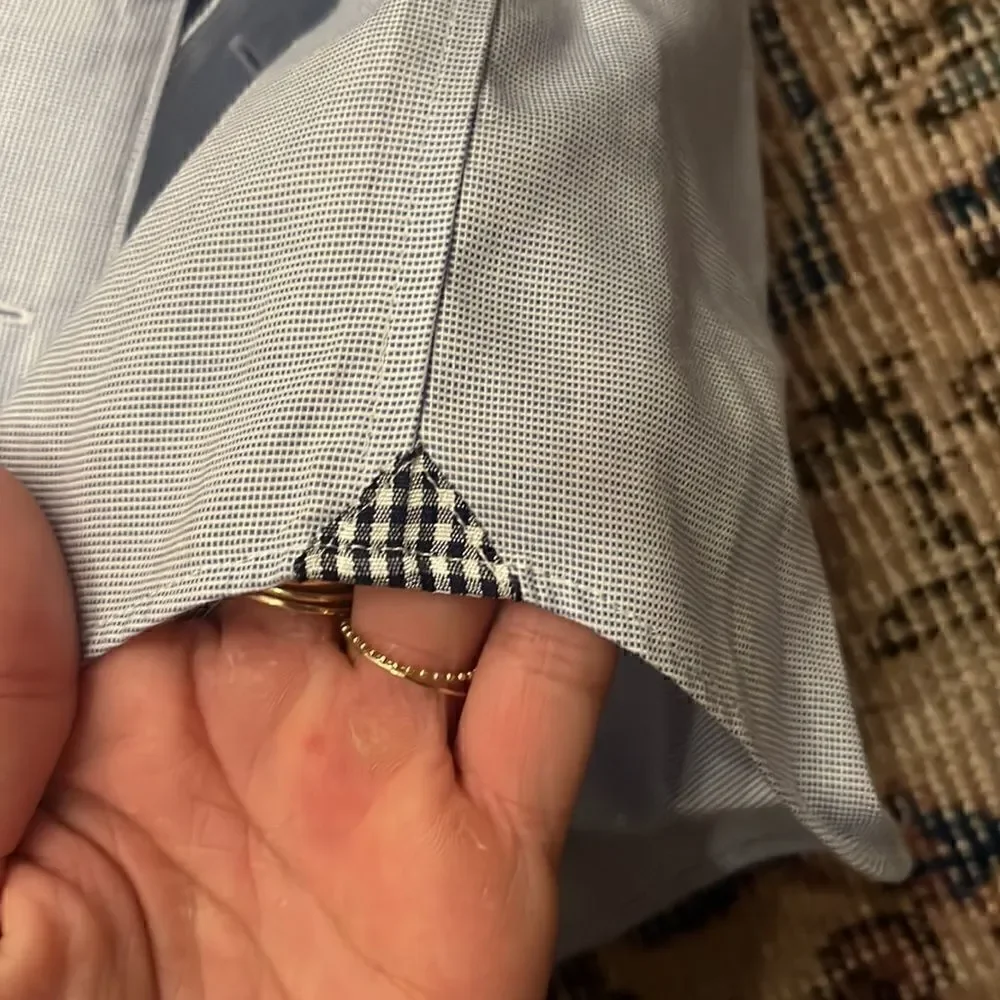 Banana Republic pit 22