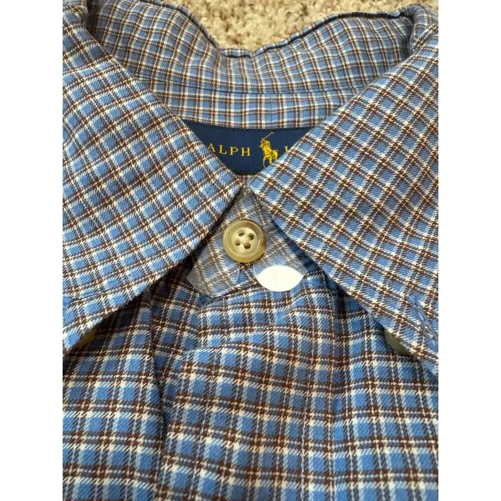 Ralph Lauren look effortlessly