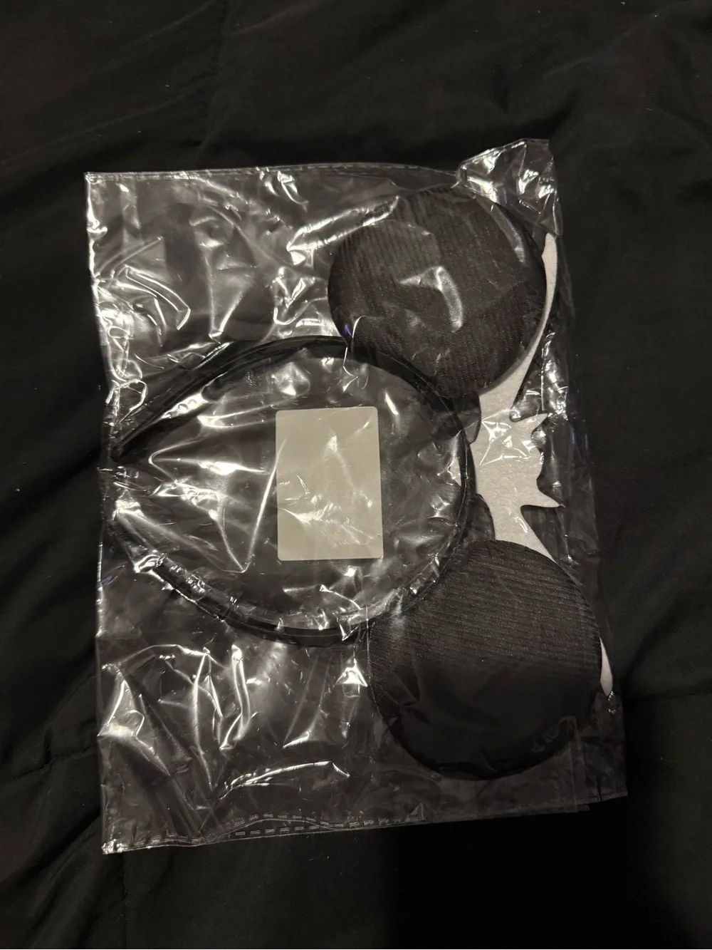 N/A ears black