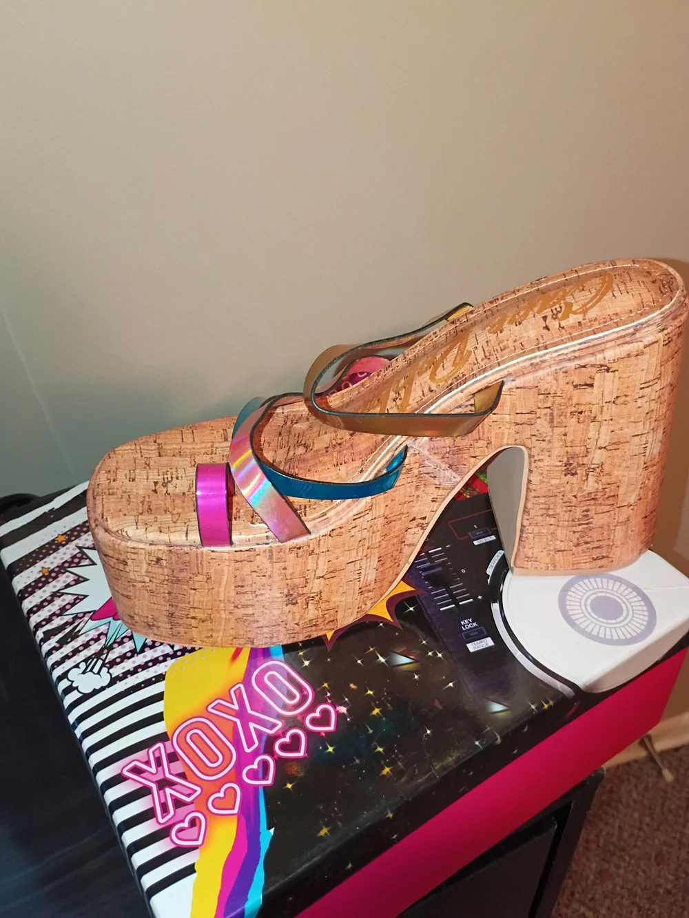 N/A cork strap
