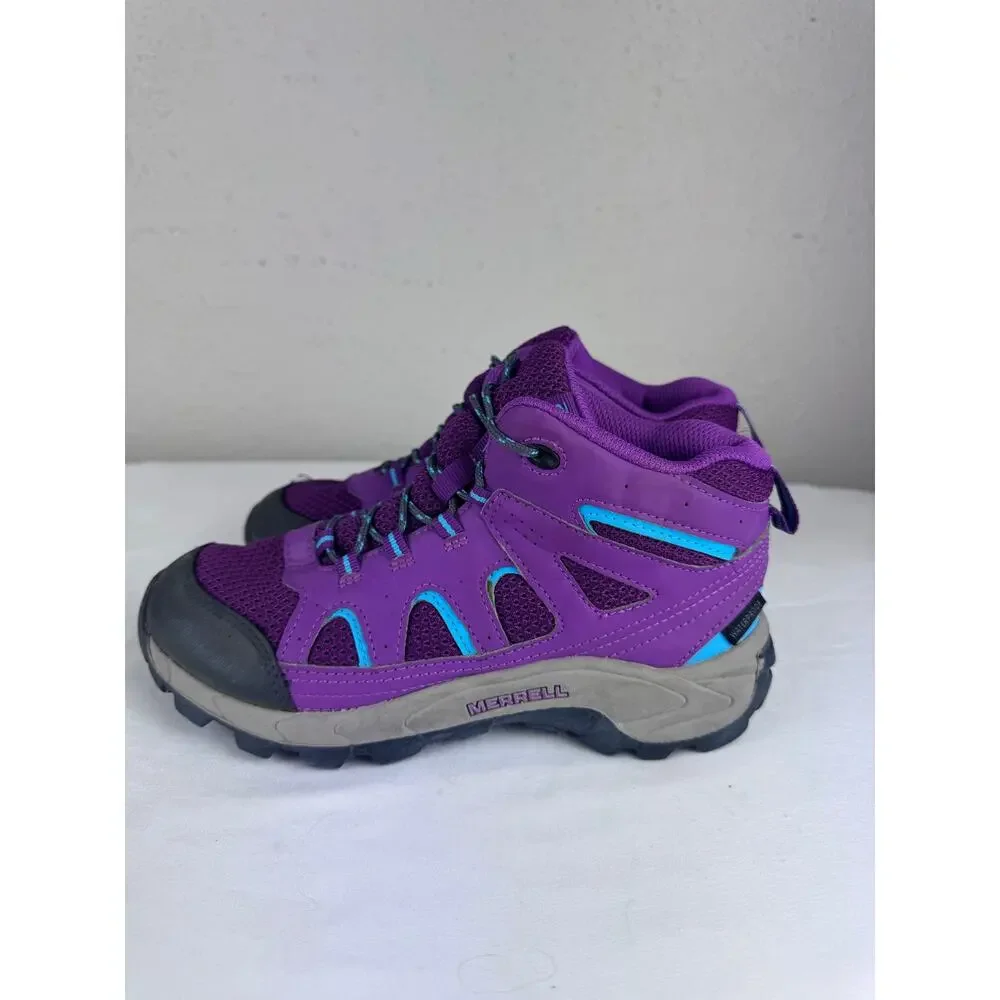 Merrell shown lace wear