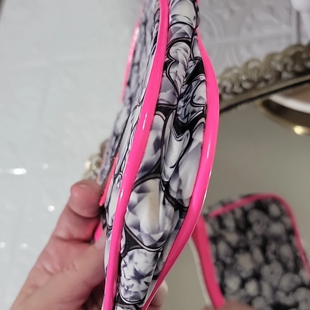 Betsey Johnson hot shapes