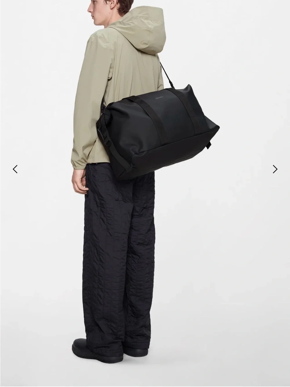 N/A spacious black