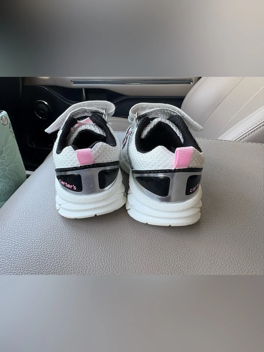 Carters secure velcro