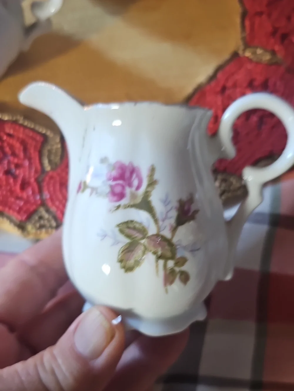 Moss Rose elegant porcelain