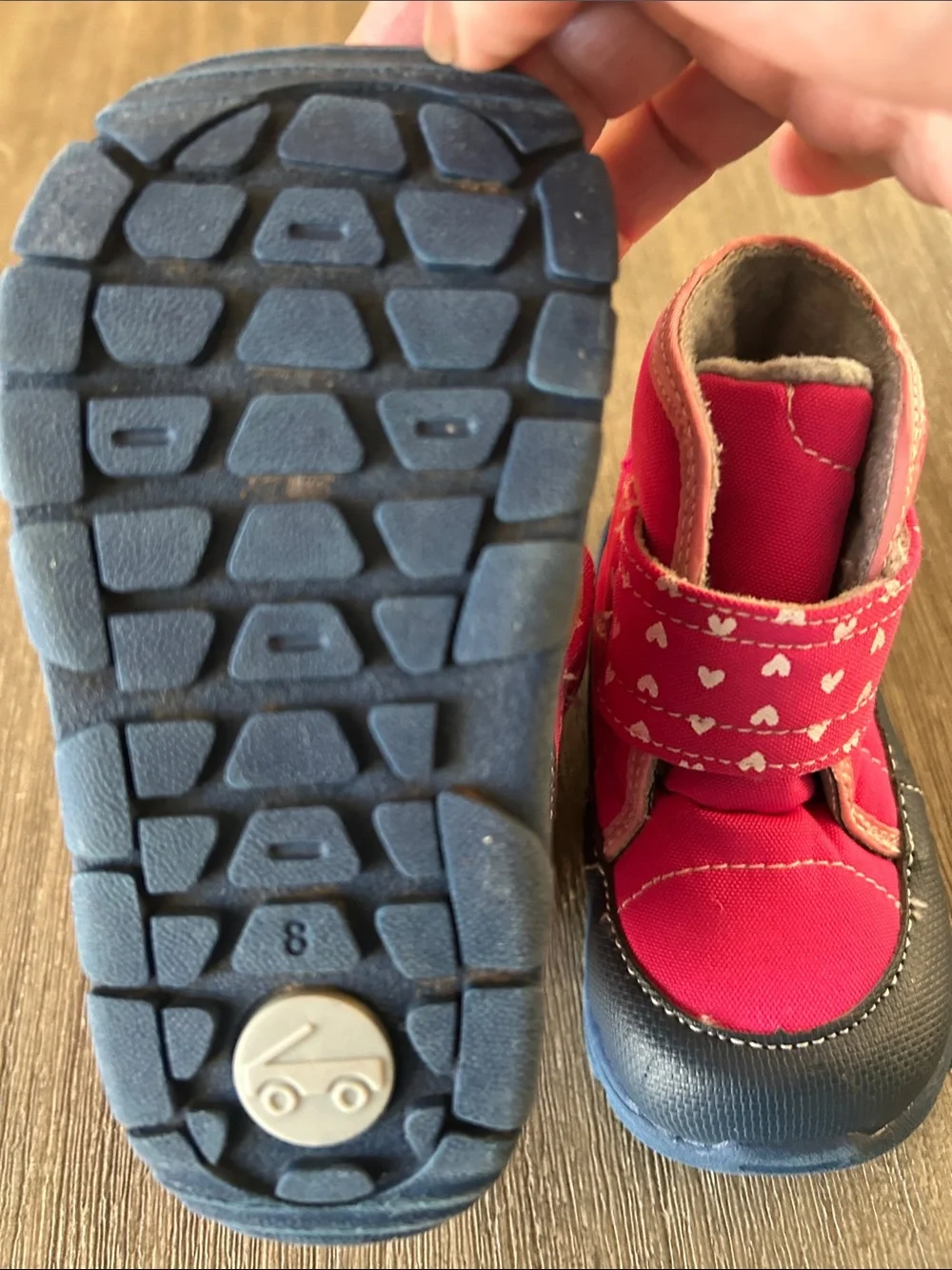 See Kai Run semi cute traction