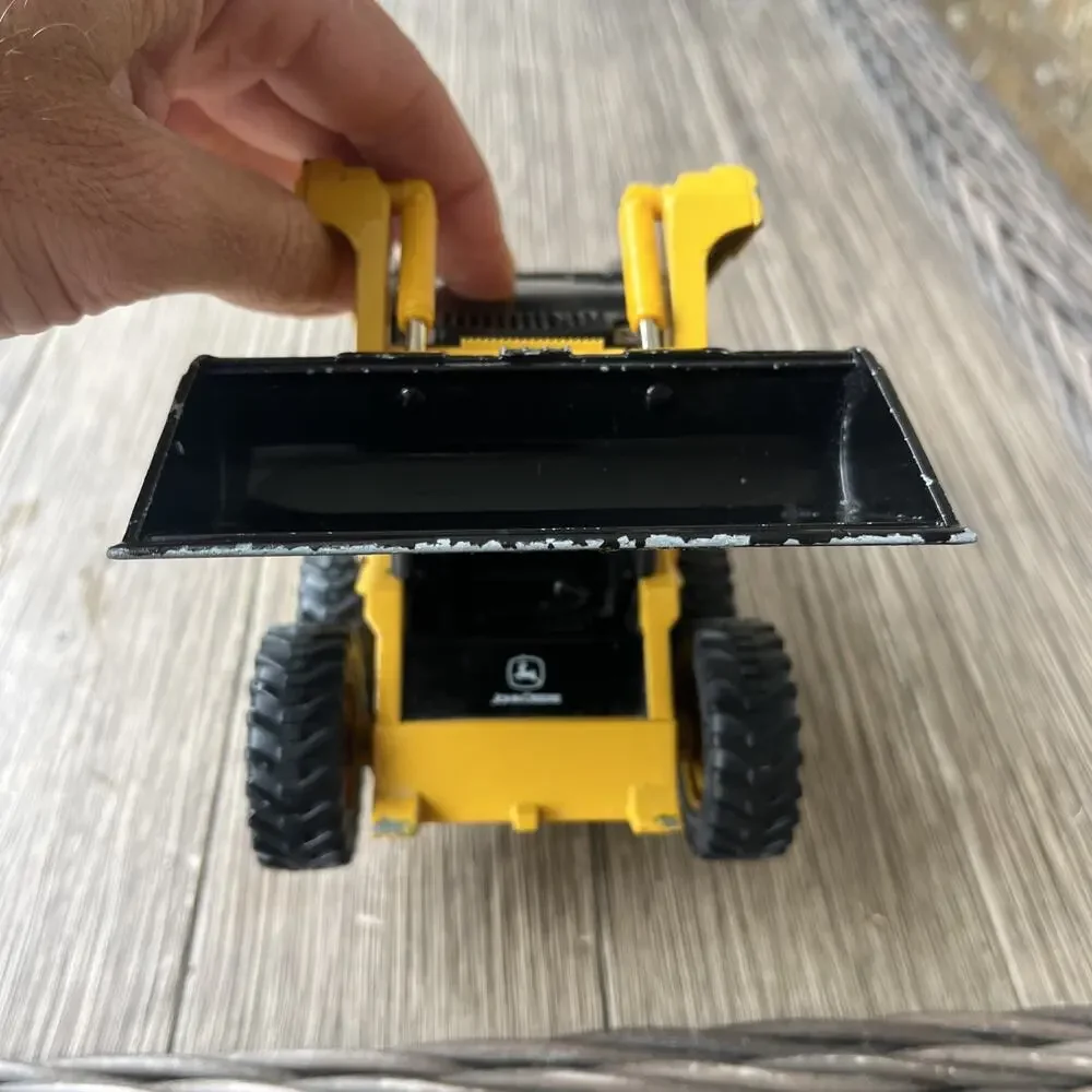 ERTL john deere