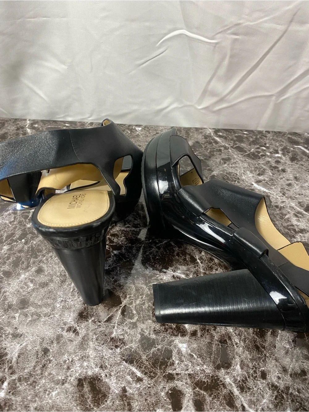 Michael Kors secure black