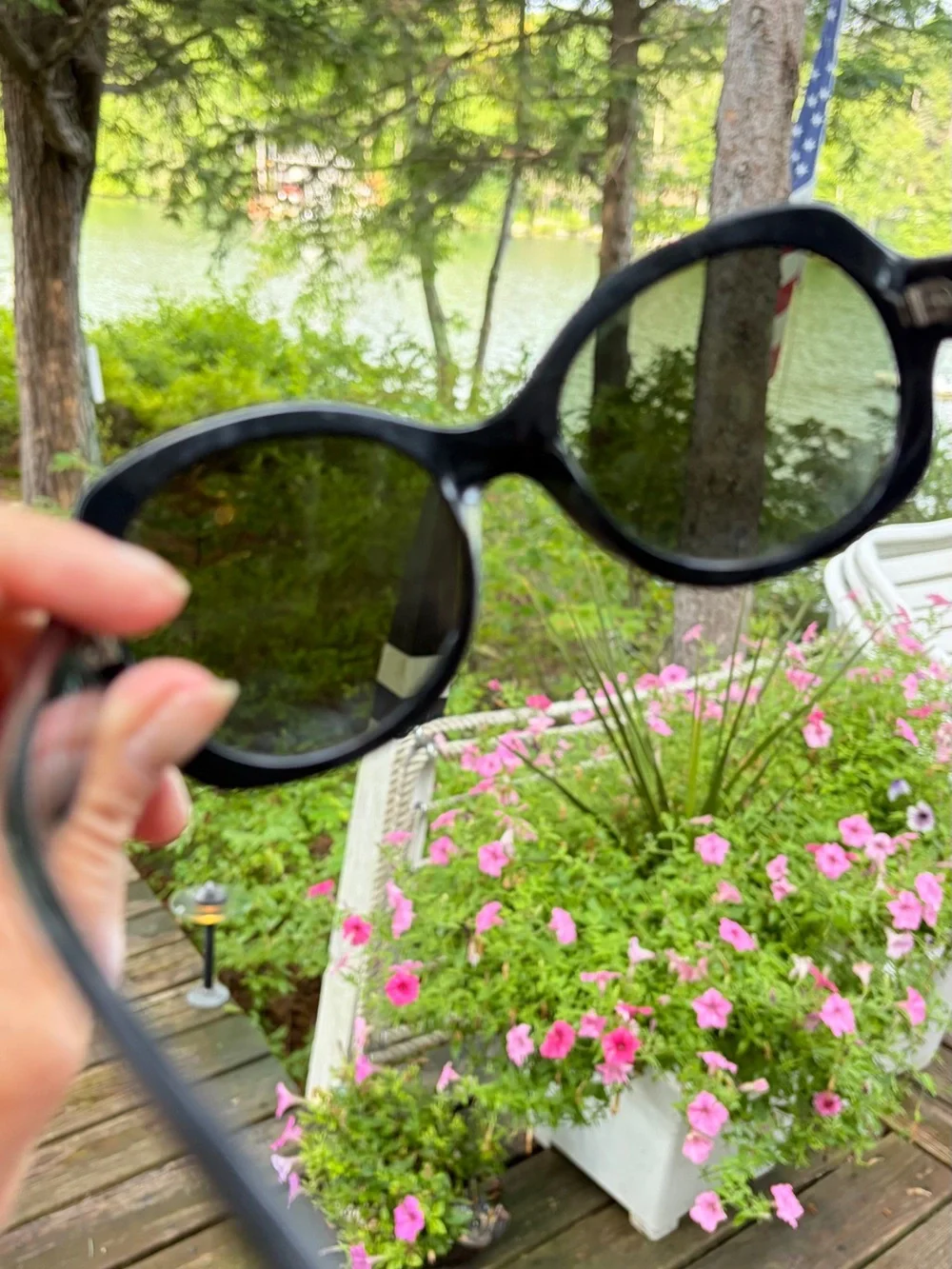 Ray-Ban eye catching