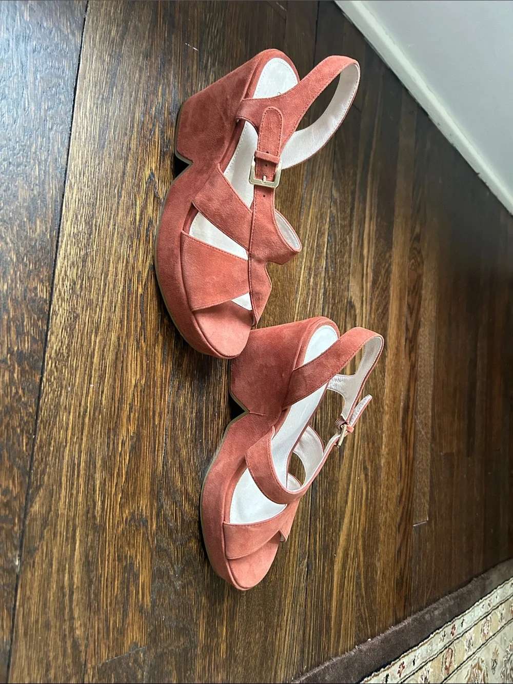 CECELIA NEW YORK stylish rust