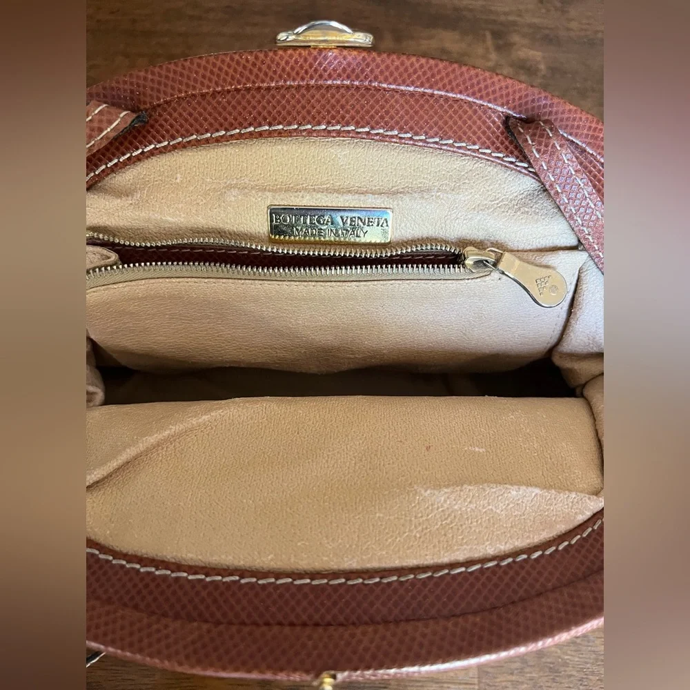 N/A authentic vintage