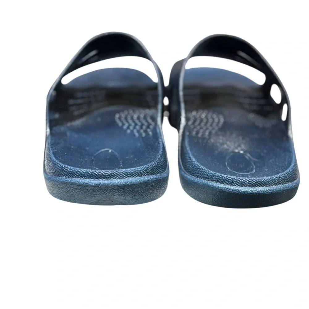 Okabashi slip sandals