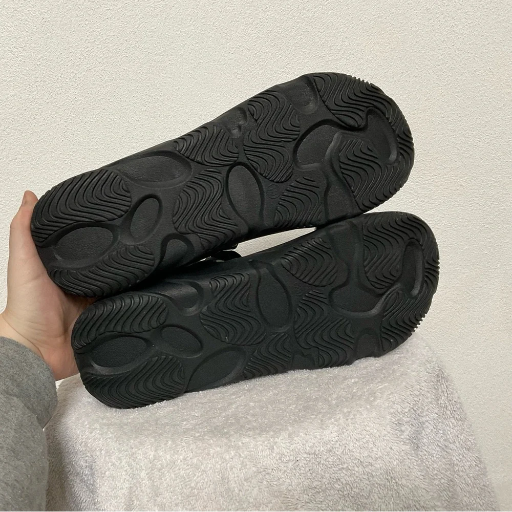 Hurley size 13