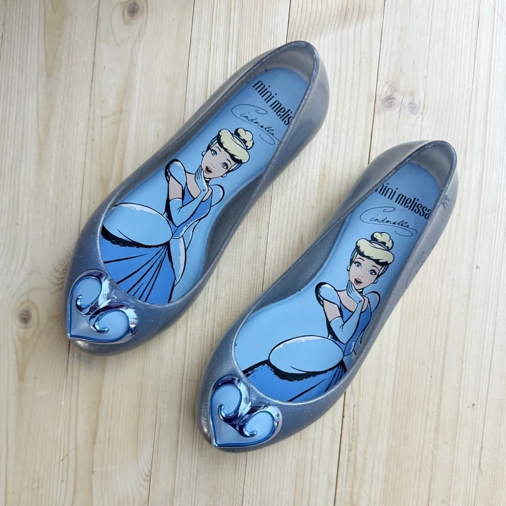 Mini Melissa holidays princess
