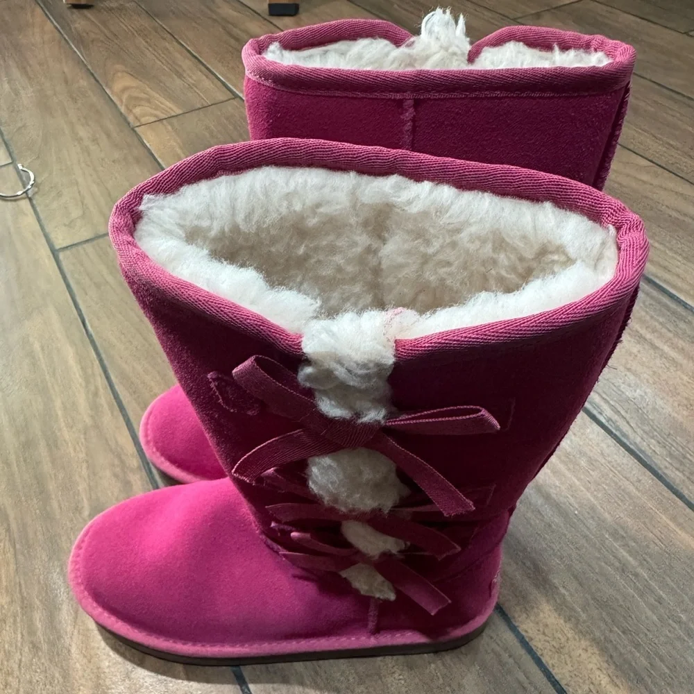 Koolaburra cozy pink