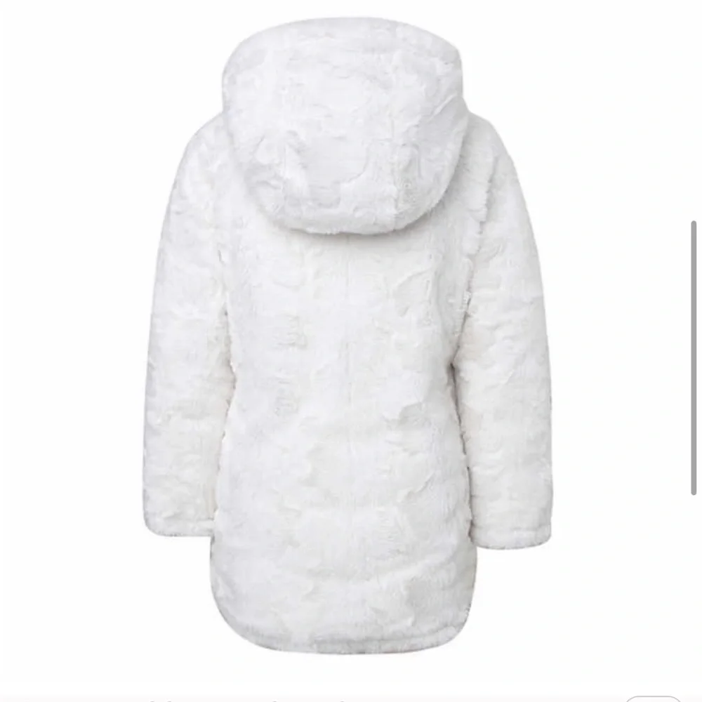 Steve Madden side size white