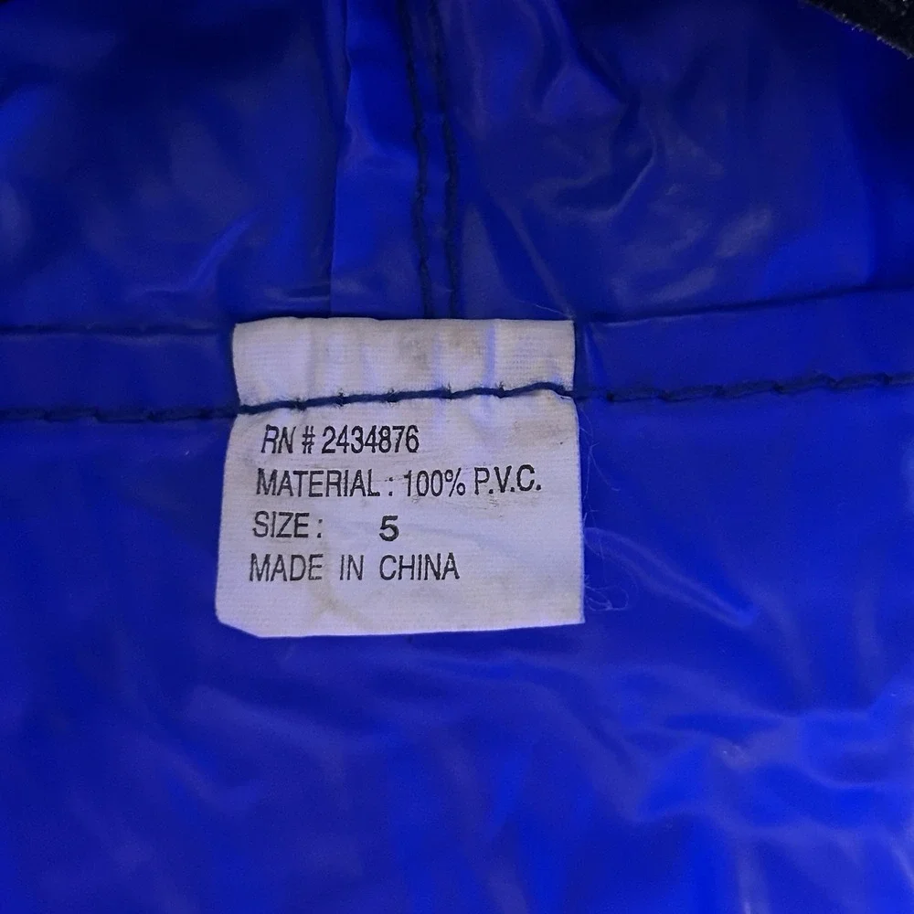 Pyramid Collection this vintage