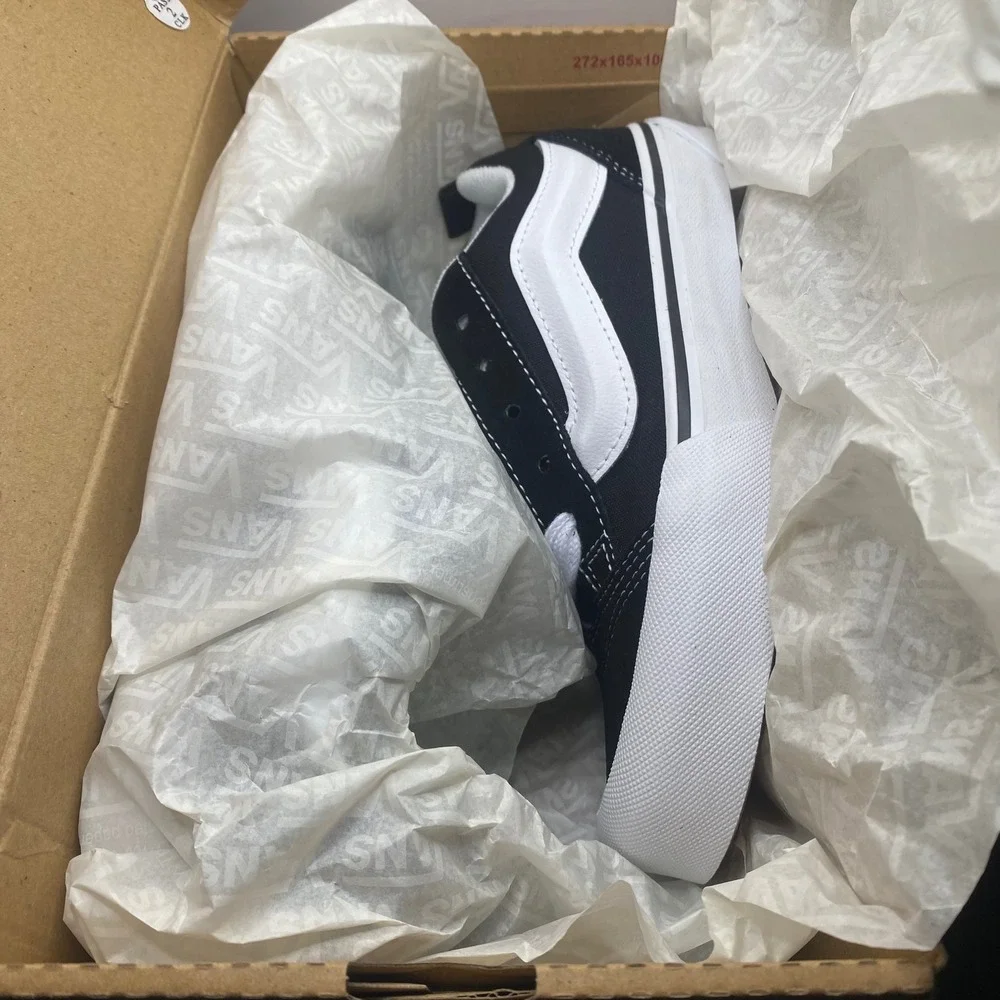 Vans knu skool