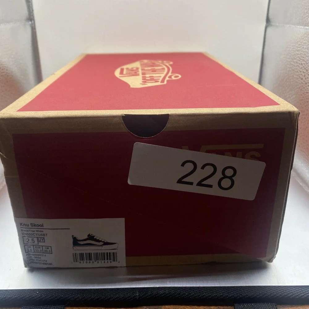 Vans knu skool