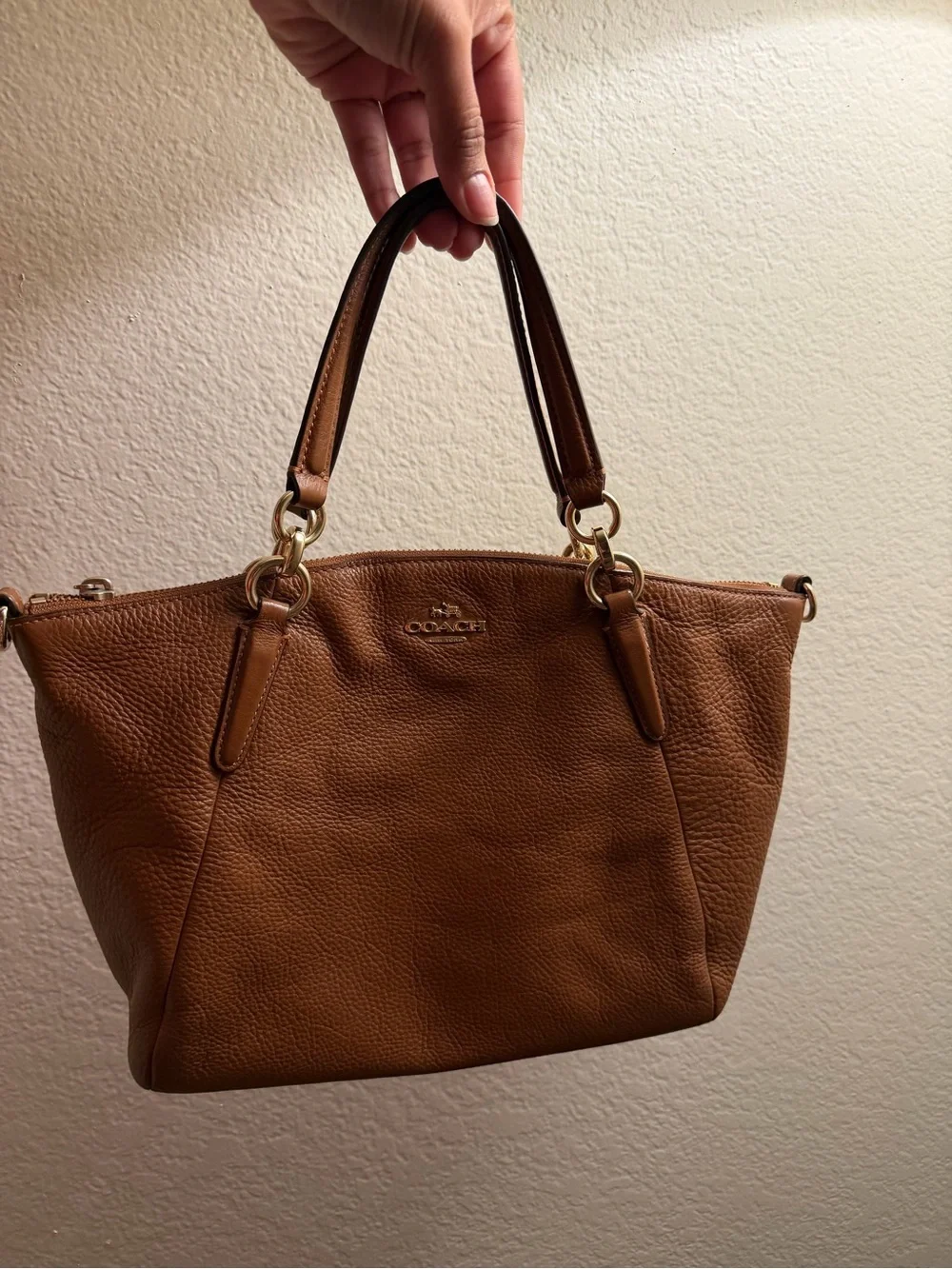 Coach Small Kelsey Satchel in Pebbled Leather