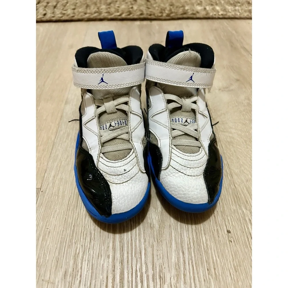 Jordan product pair