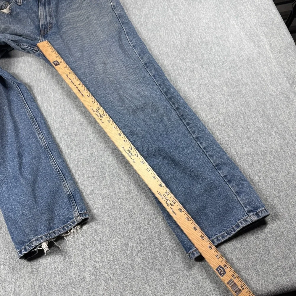 Levis measure pictured day