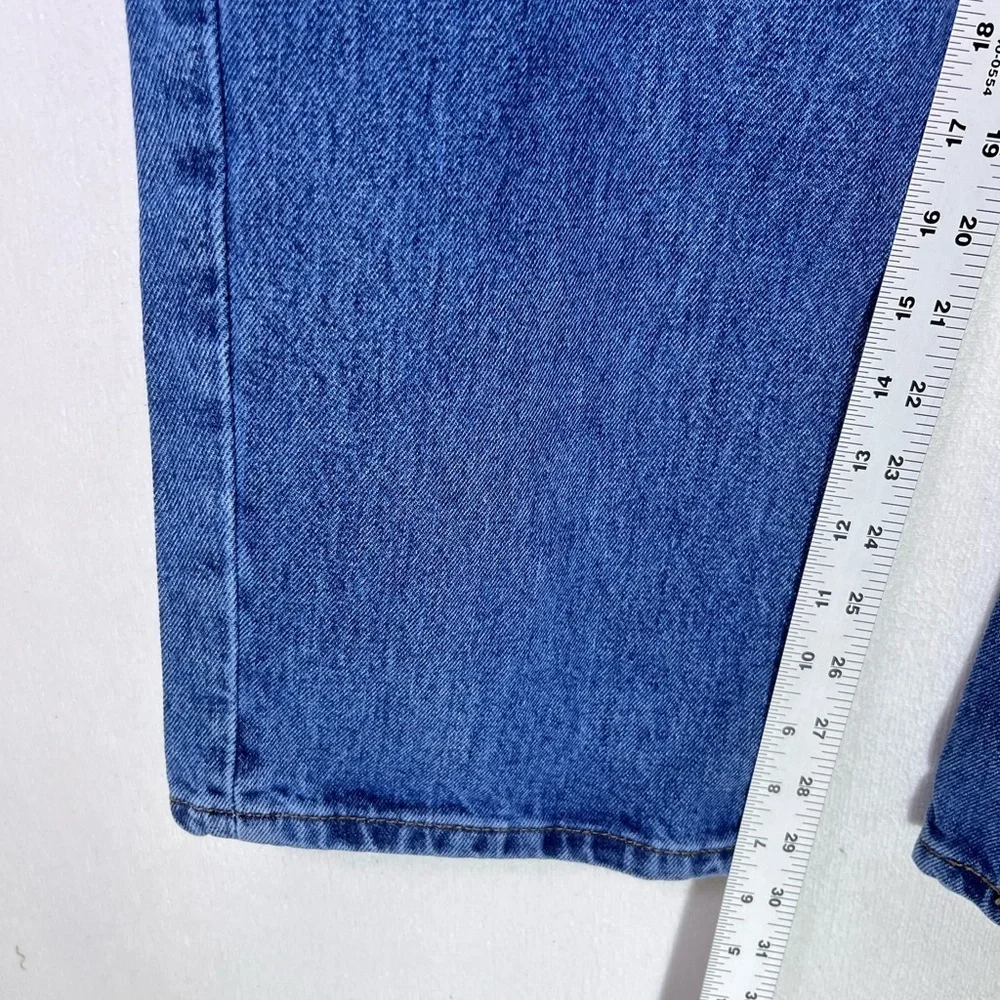 Levis do help item